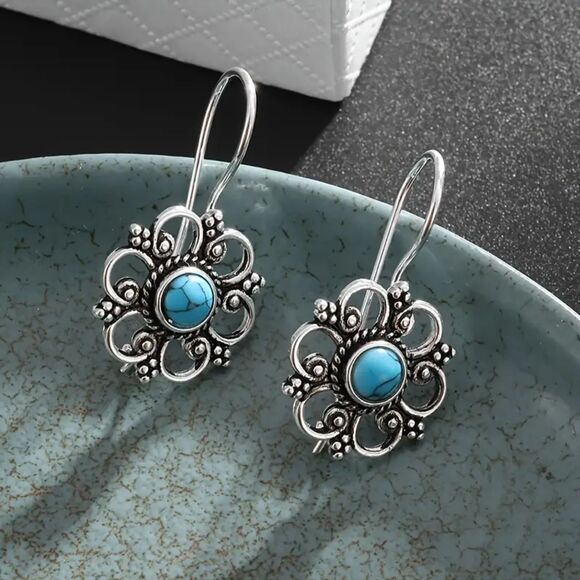 Vintage Style Turquoise Silver Flower Dangle Drop Earrings Elegant Antique Retro - Picture 2 of 6